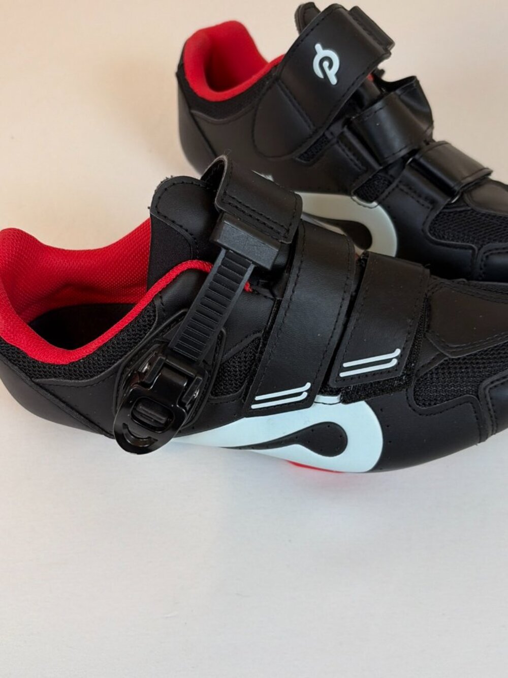 Peloton US Size 7 Peloton Size 38 Cycling Shoes Women's 7 Black - Picture 2 of 9